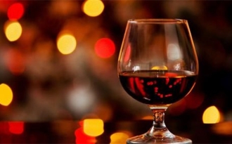 荷蘭紅酒進(jìn)口清關(guān)代理到上海洋山港