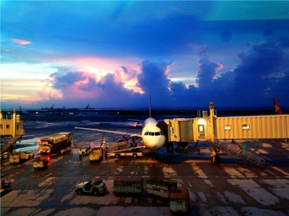 機(jī)場化妝品清關(guān)代理注意事項