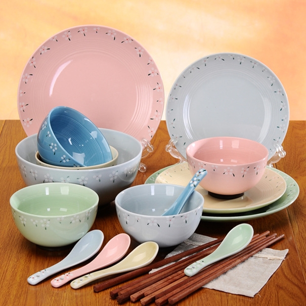 進口陶瓷餐具清關_副本.jpg